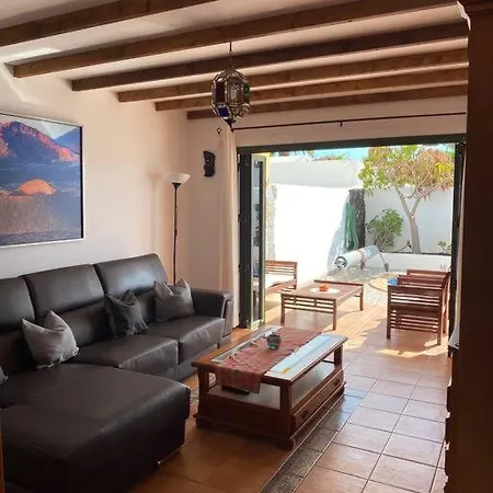 Macaronesia Casa Privada Con Piscina En Lanzarote Tias